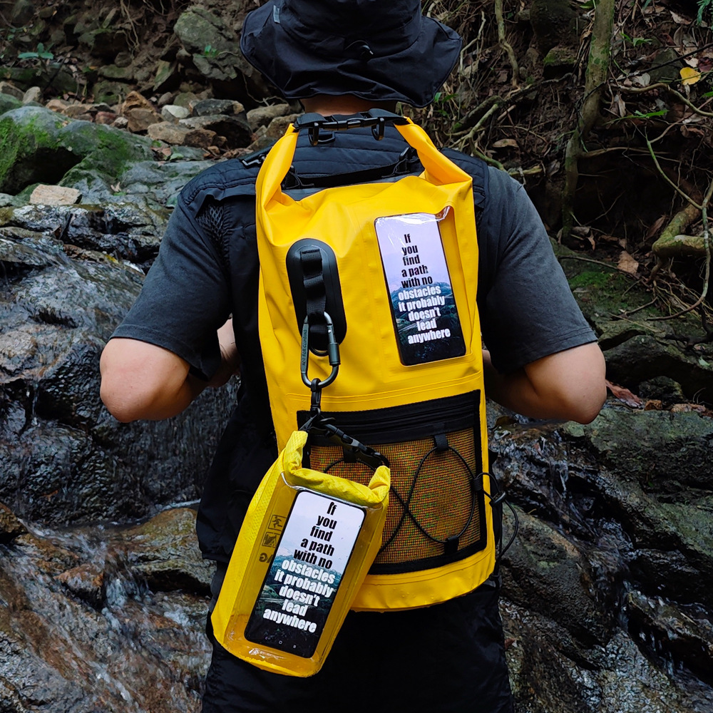    20L/30L ロールトップ防水ドライバッグ（スマホ - Dry Bag Roll Top のレビューと価格